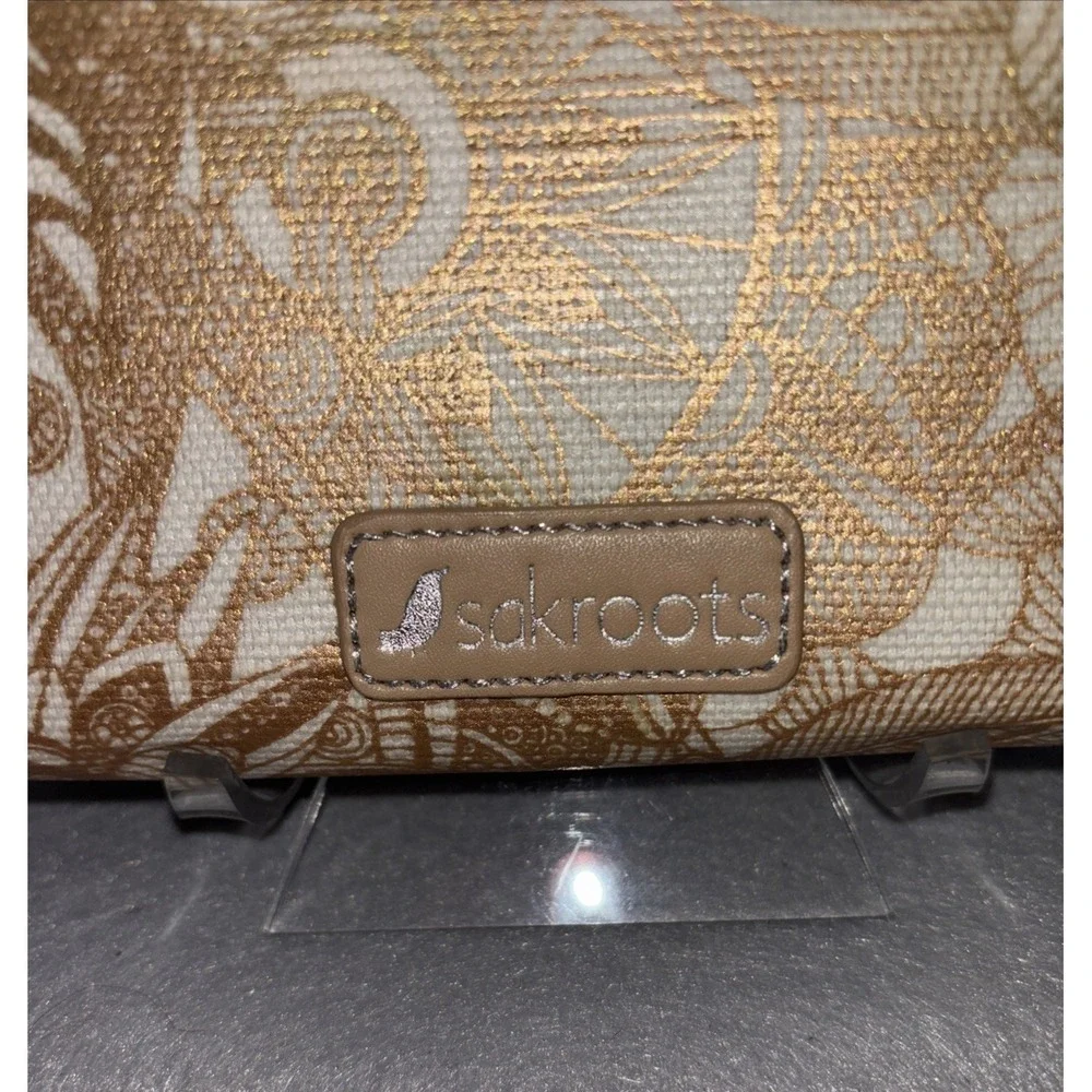 SAKROOTS Lg Smartphone Gold‎ Canvas Wristlet Zip Around Wallet NWT Missing Strap